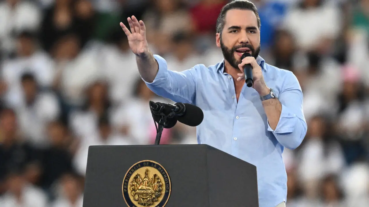 Au Salvador, Nayib Bukele briguera un troisième mandat en février 2027