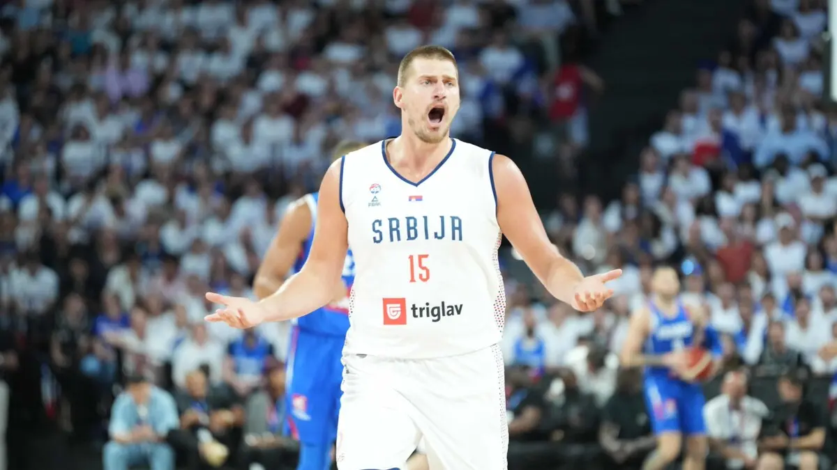 Nikola Jokić bien présent : la sélection serbe, future adversaire des Bleus, se dévoile !