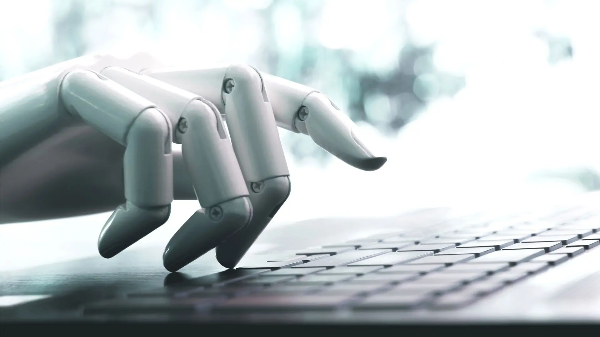 'What makes a CV stand out is the personal touch you add to it': Even professional CV writers are warning not to use AI to write a resume