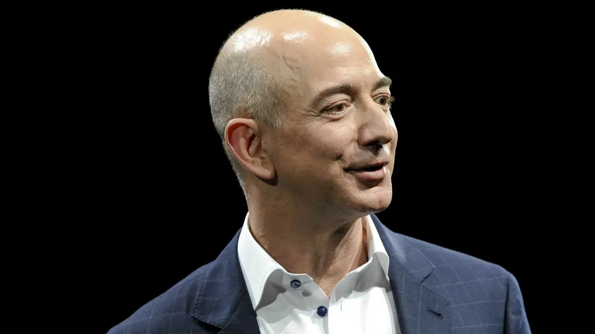 Jeff Bezos est formel : l'IA va créer une pénurie de main-d'œuvre