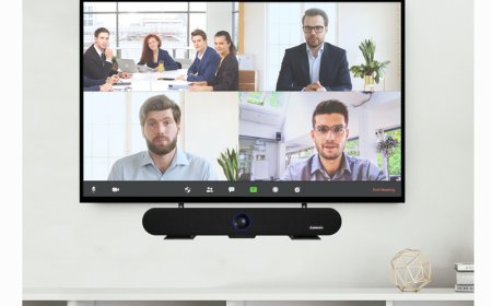 Dual 48MP Cameras: Capturing Every Angle with Yealink A40